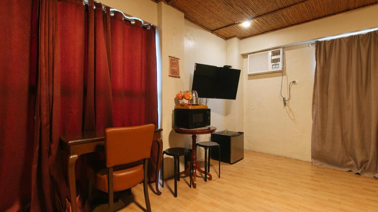Reddoorz @ Manila Airport Hotel Paranaque City Exterior photo